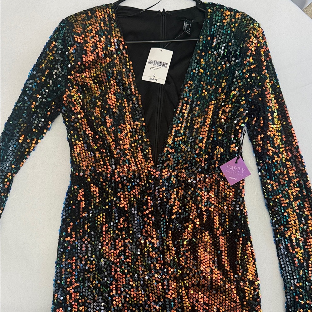 Forever 21 Black and Gold Sequin Dress